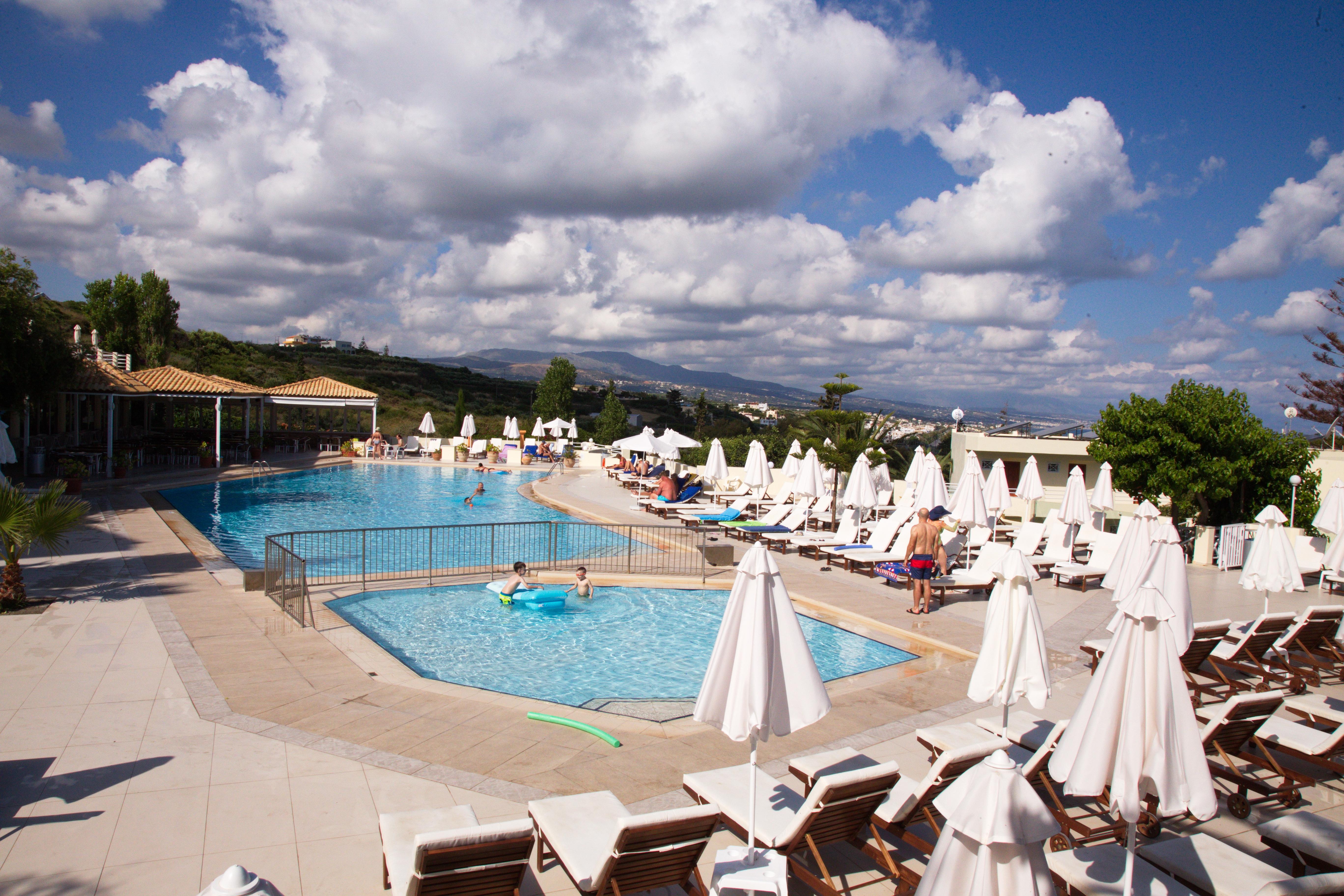 Rethymno Mare & Water Park Hotel Skaleta Luaran gambar